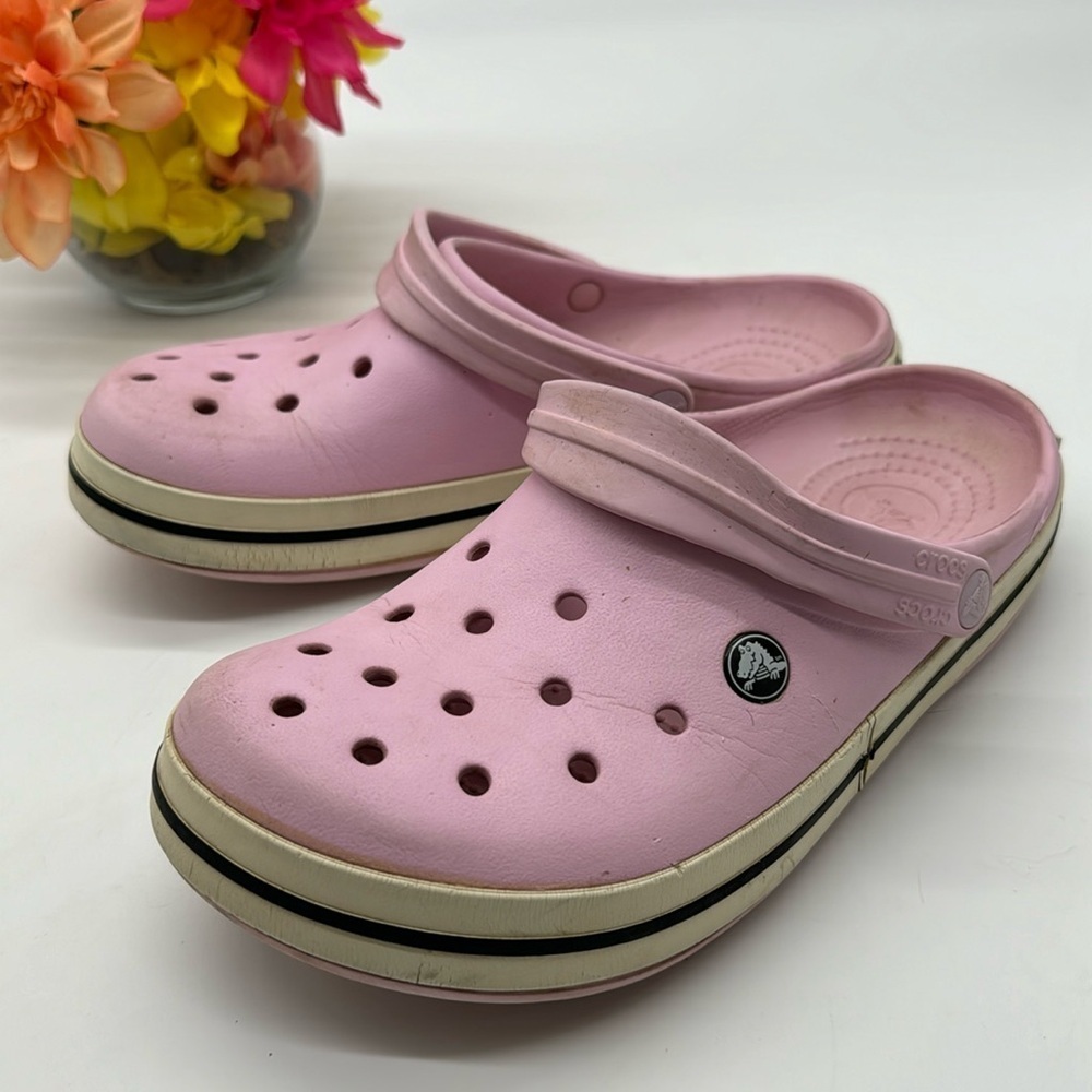 Crocs pink Clogs Size 9 CR6406C